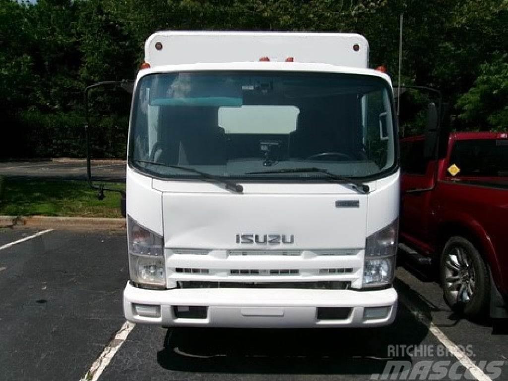 Isuzu NRR Camion per la consegna bevande