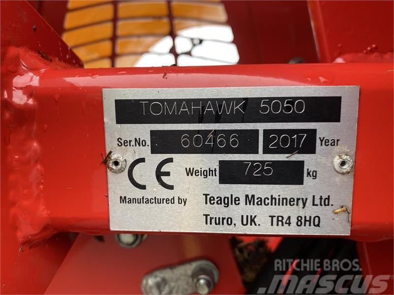 Tomahawk 5050 Teagle Altri macchinari per falciare e trinciare
