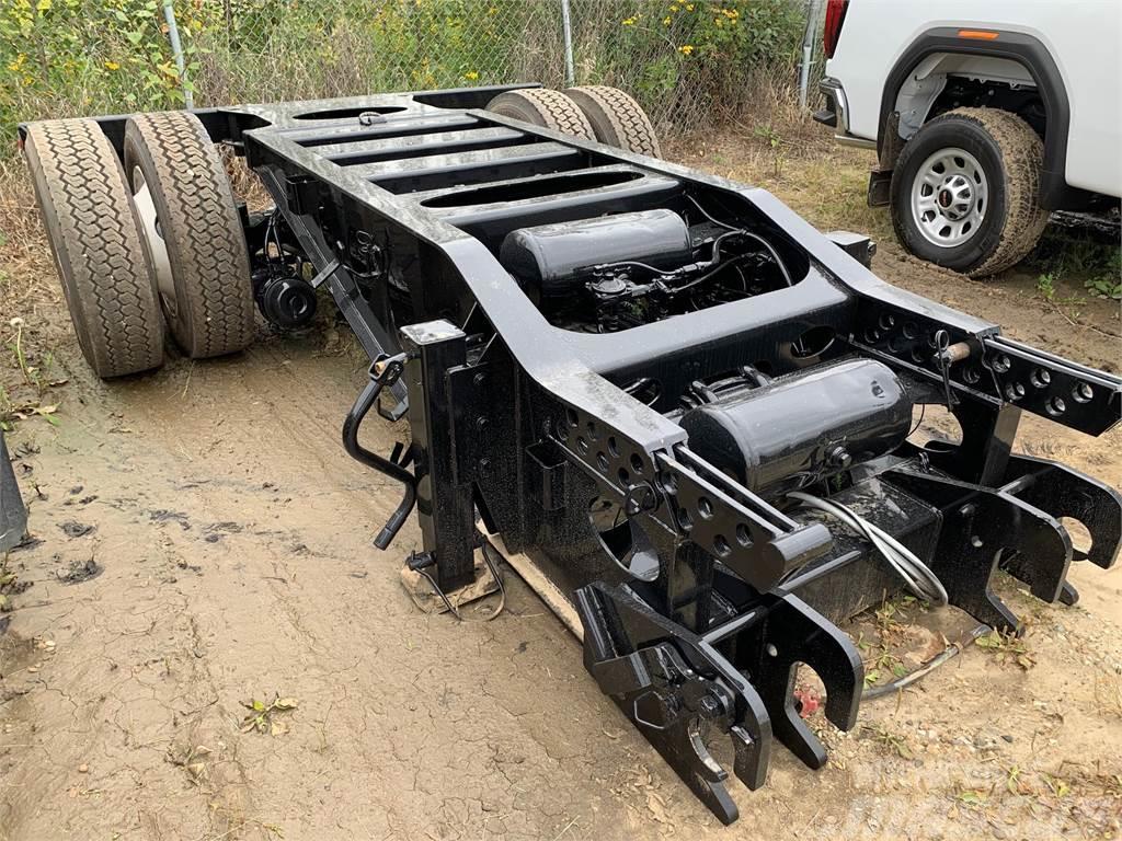 Magnum Single Axle Booster - Clamp-on Claw Style Carrelli Trailers