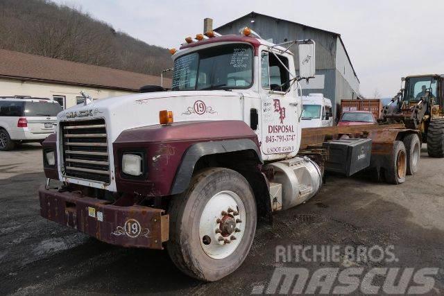 Mack RD Camion portacontainer