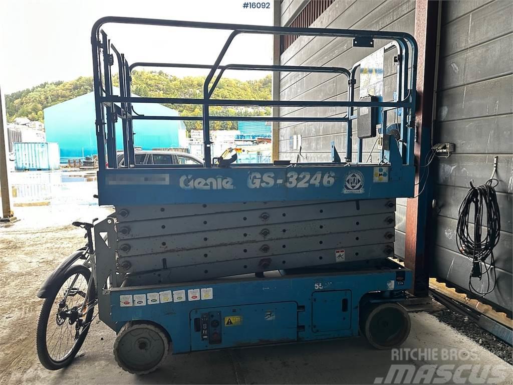 Genie GS 3246 Scissor lift. Delivered certified Piattaforme a pantografo