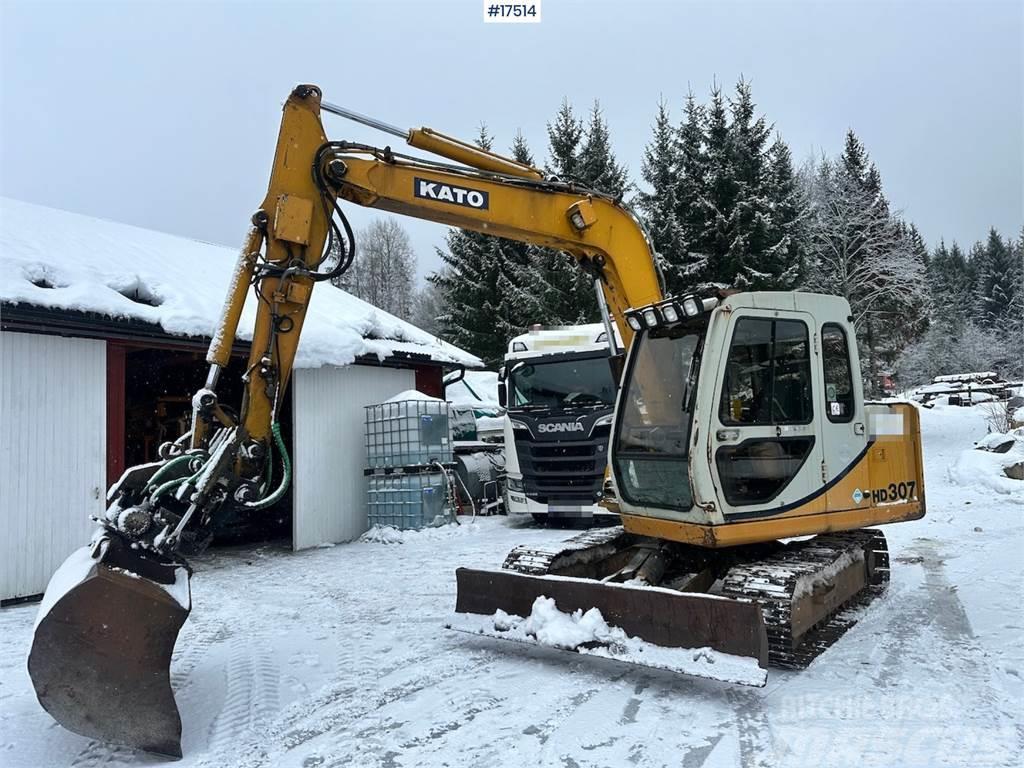 Kato HD-307 Tracked excavator w/ Rototilt and 2 buckets Escavatori cingolati