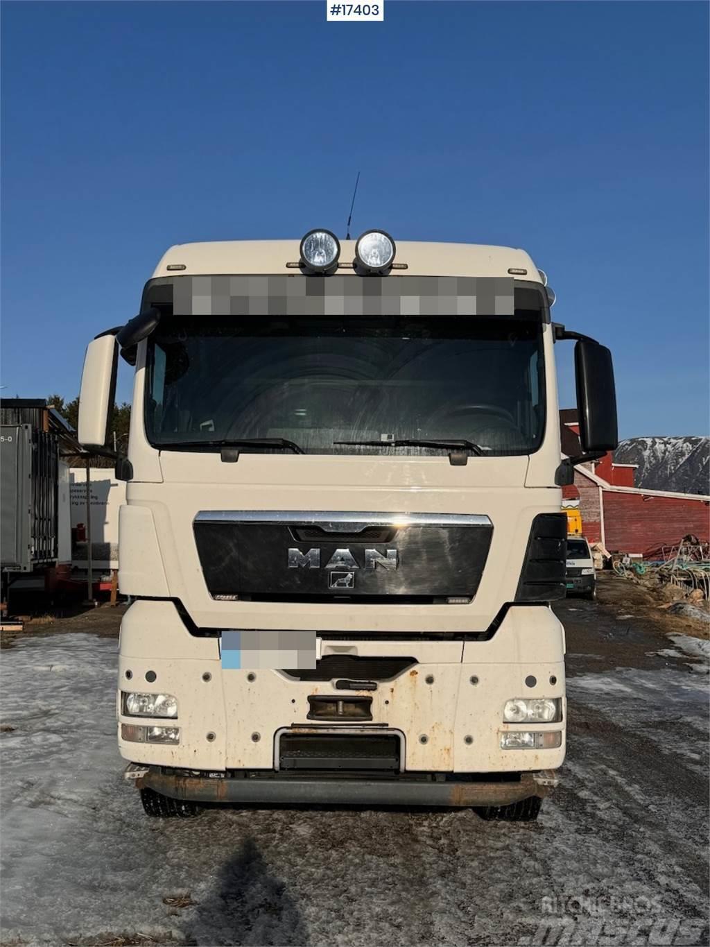 MAN TGX 35.480 8x4 flatbed truck w/ driving bridges Camion con sponde ribaltabili