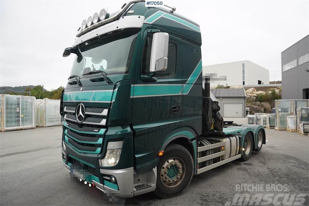 Mercedes-Benz Actros 2663 with 23t/m crane. Well equipped Autogru