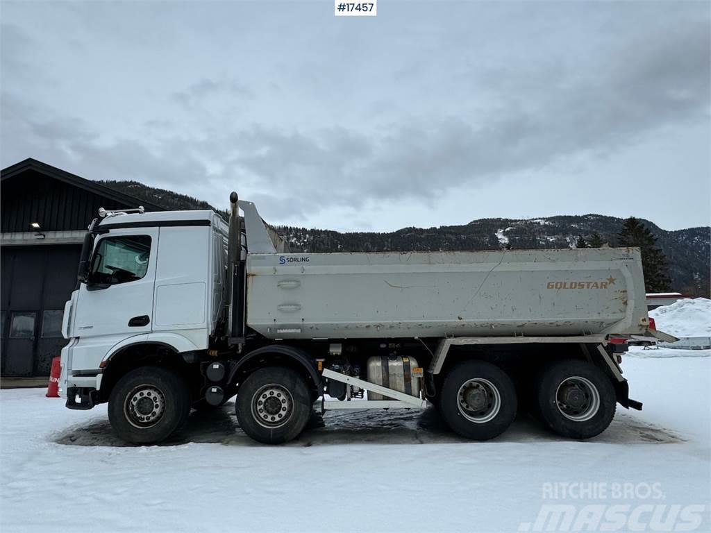 Mercedes-Benz Arocs 3258 8x4 tipper truck Camion ribaltabili