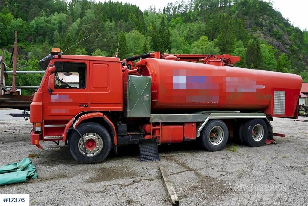 Scania vacuum truck Veicoli municipali