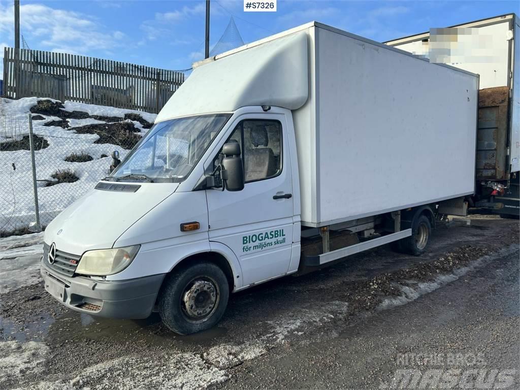 Mercedes-Benz 414 Box car with tail lift. Total weight 4600 kgs Furgoni altro