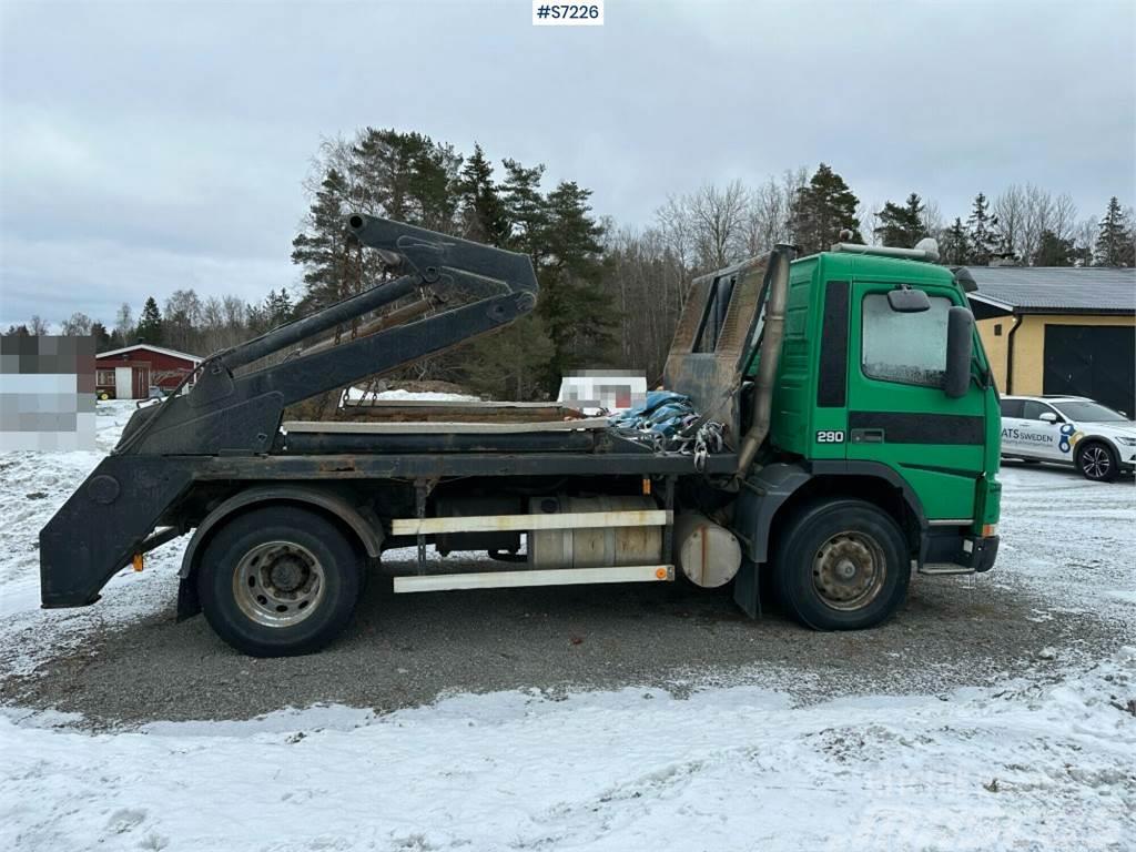 Volvo FM7 4X2 Lift dumper Camion con cassone scarrabile
