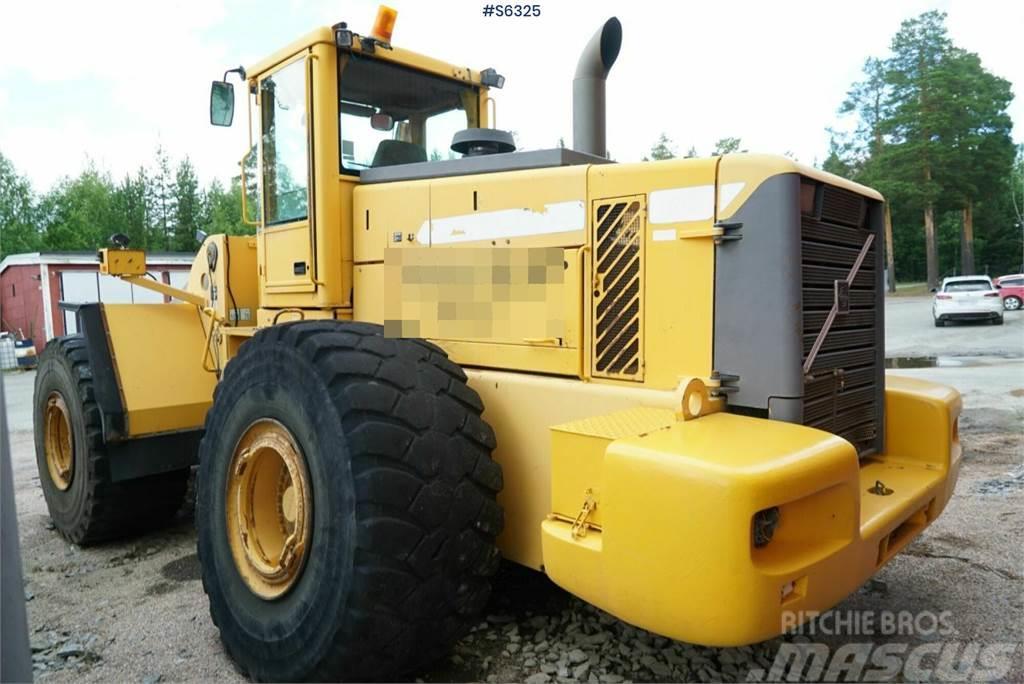 Volvo L220D Pale gommate