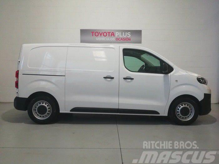 Toyota Proace Van Media 1.6D Business 115 Furgone chiuso