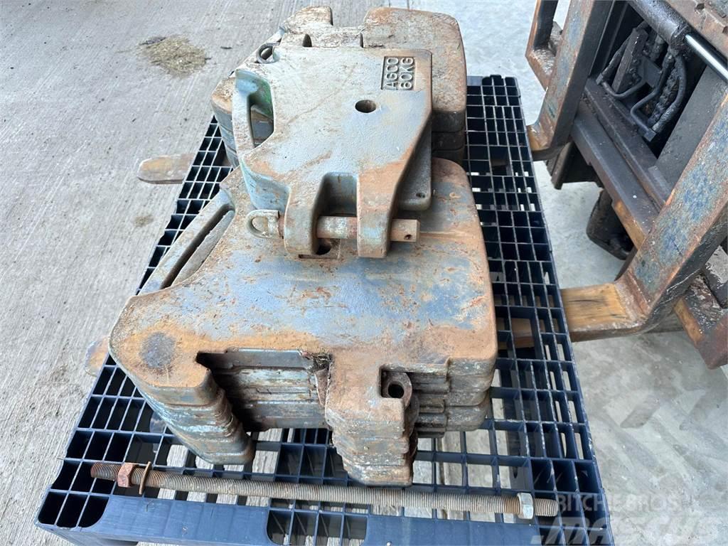 Massey Ferguson Set of front weights with centre tow weight Zavorre anteriori