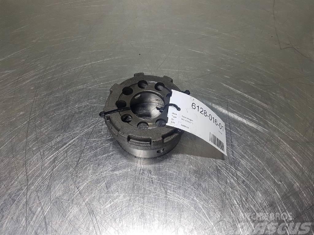 Sennebogen 818M-ZF-Other axle parts/Andere Achsenteile Assi