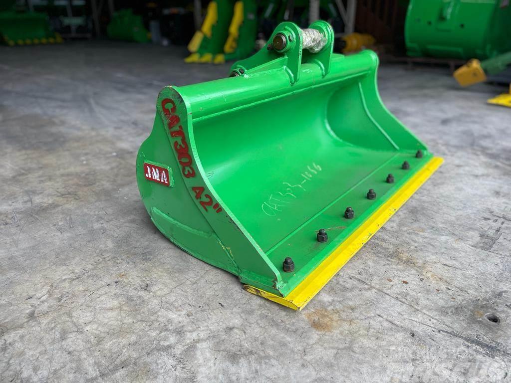 JM Attachments JMA Ditching Clean Up (MUD) Bucket 42 " Sany Benne