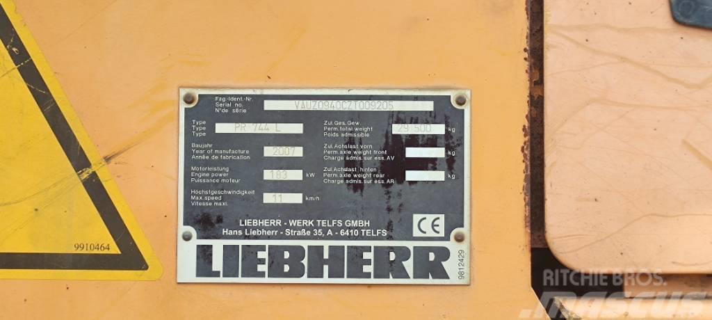 Liebherr PR 744 L Dozer cingolati
