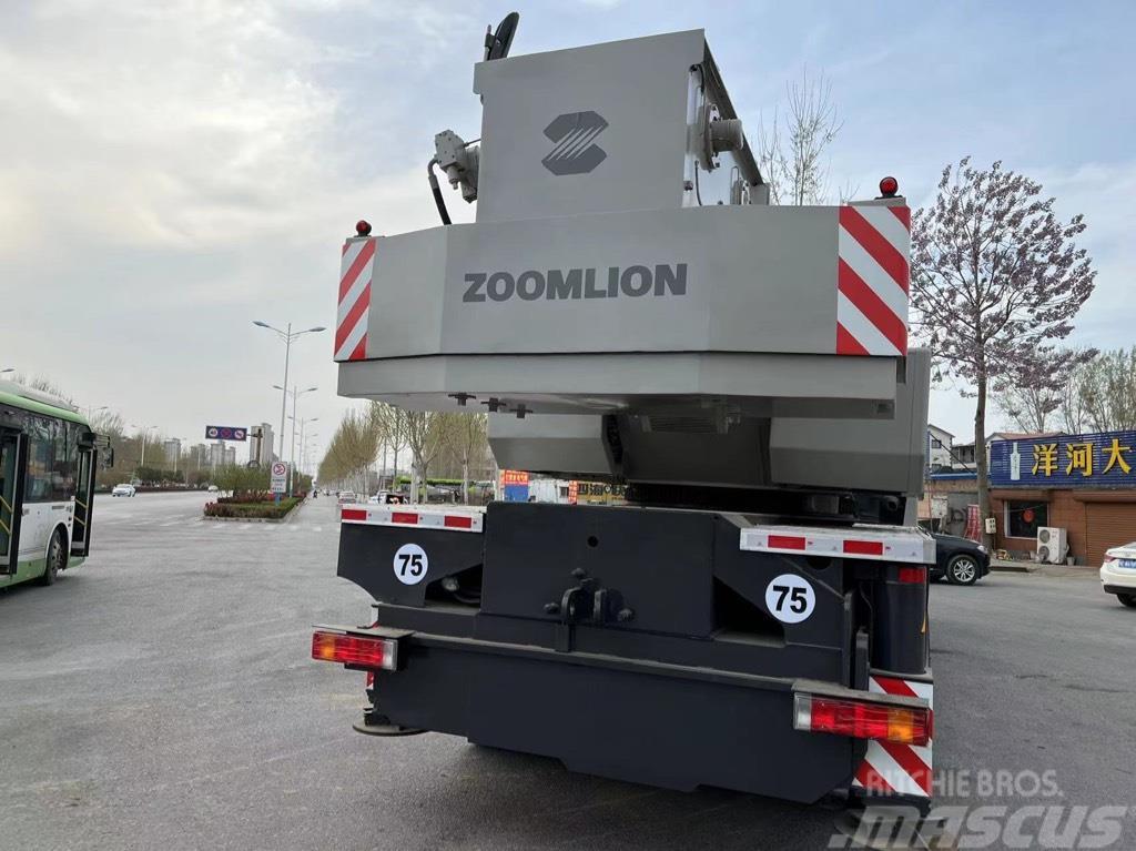 Zoomlion QY70V Gru per tutti i terreni