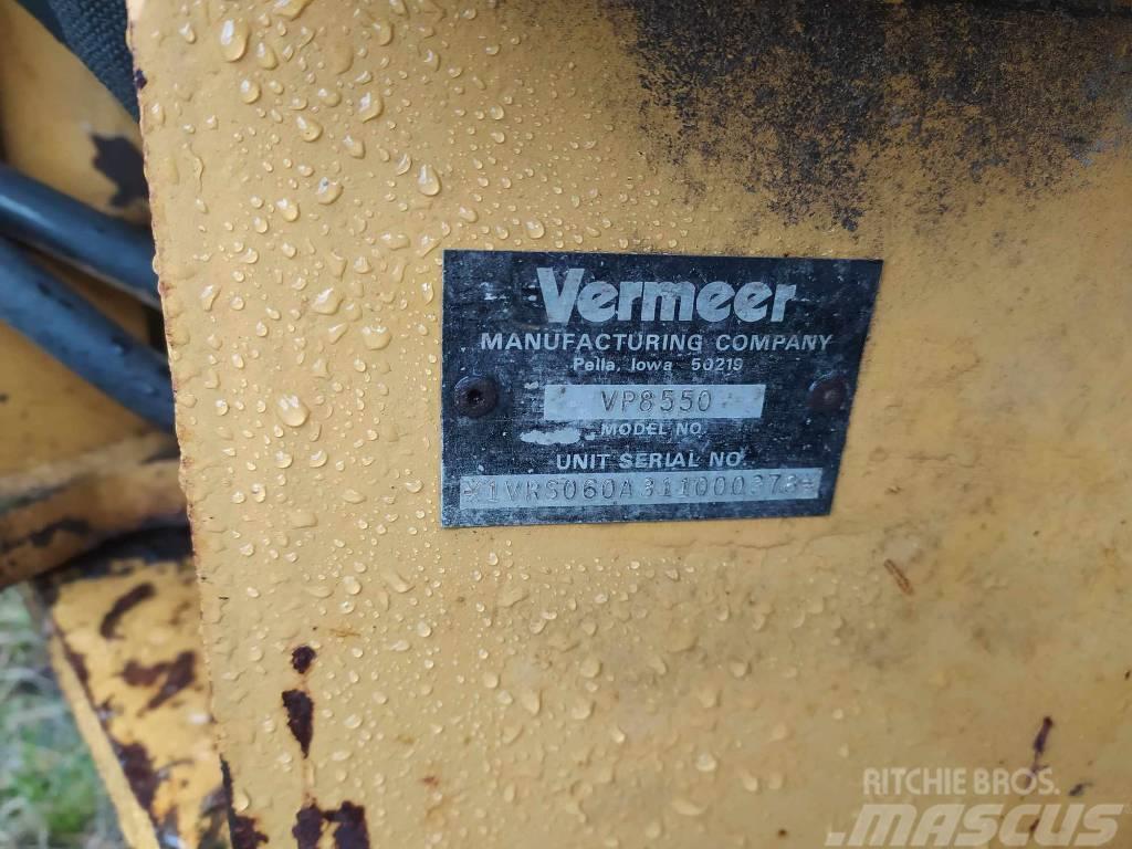 Vermeer koparka,  Backhoe B930 Scavafossi