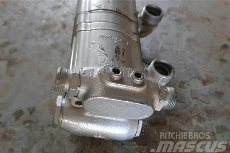 Bosch Hydraulic Gear Pump 0510665364 Camion altro