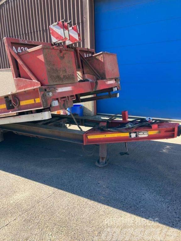 MOL 2 AXLES TIPPING TRAILER WITH RAMPS Caricatore basso