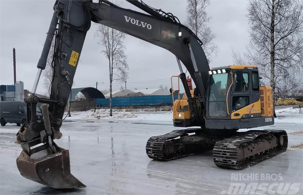 Volvo ECR235DL Escavatori cingolati