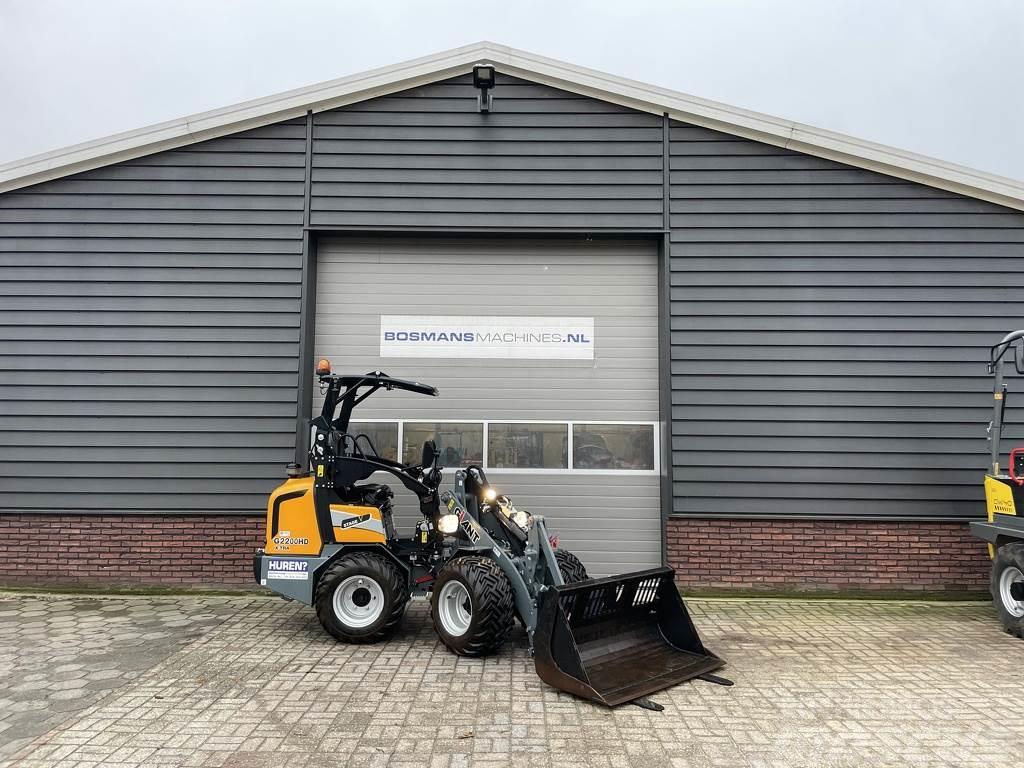 GiANT G2200 HD X-TRA minishovel DEMO €550 LEASE Pale gommate