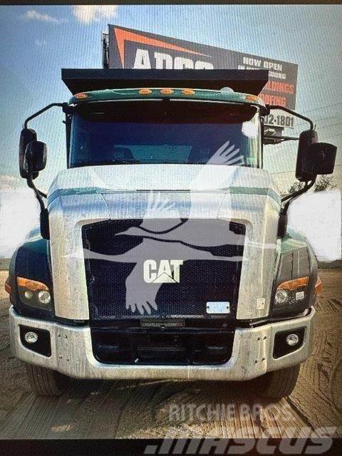 CAT CT660S Camion ribaltabili