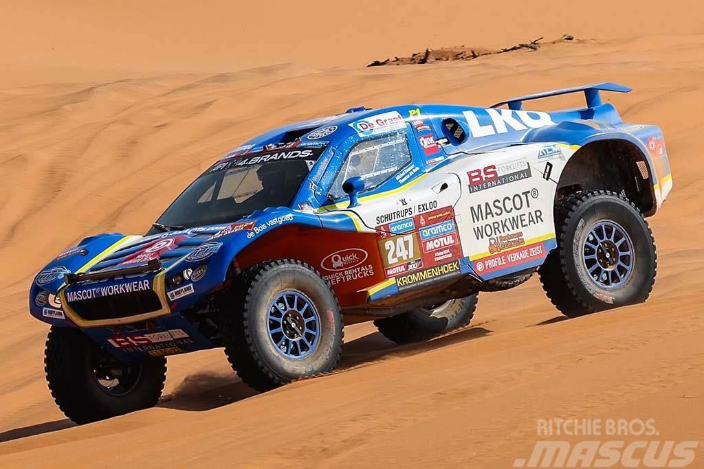 Century CR6 rally raid car, as new, FIA/Dakar Spec Utility porta attrezzi