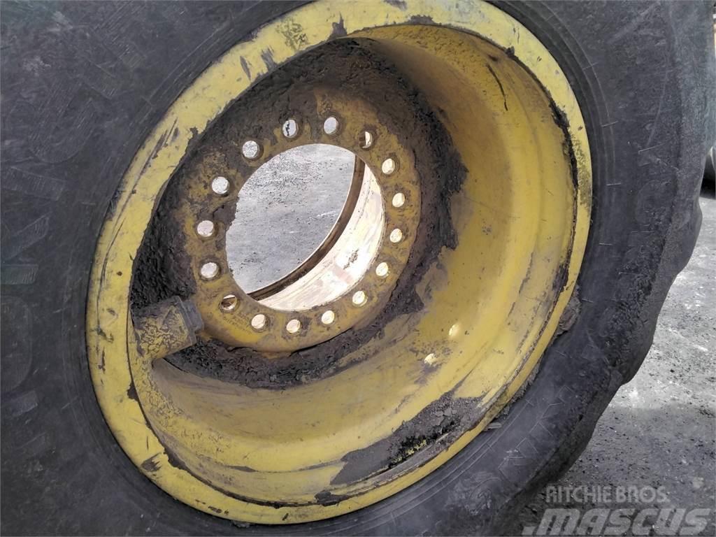 John Deere 1470E 24x26,5 Pneumatici, ruote e cerchioni