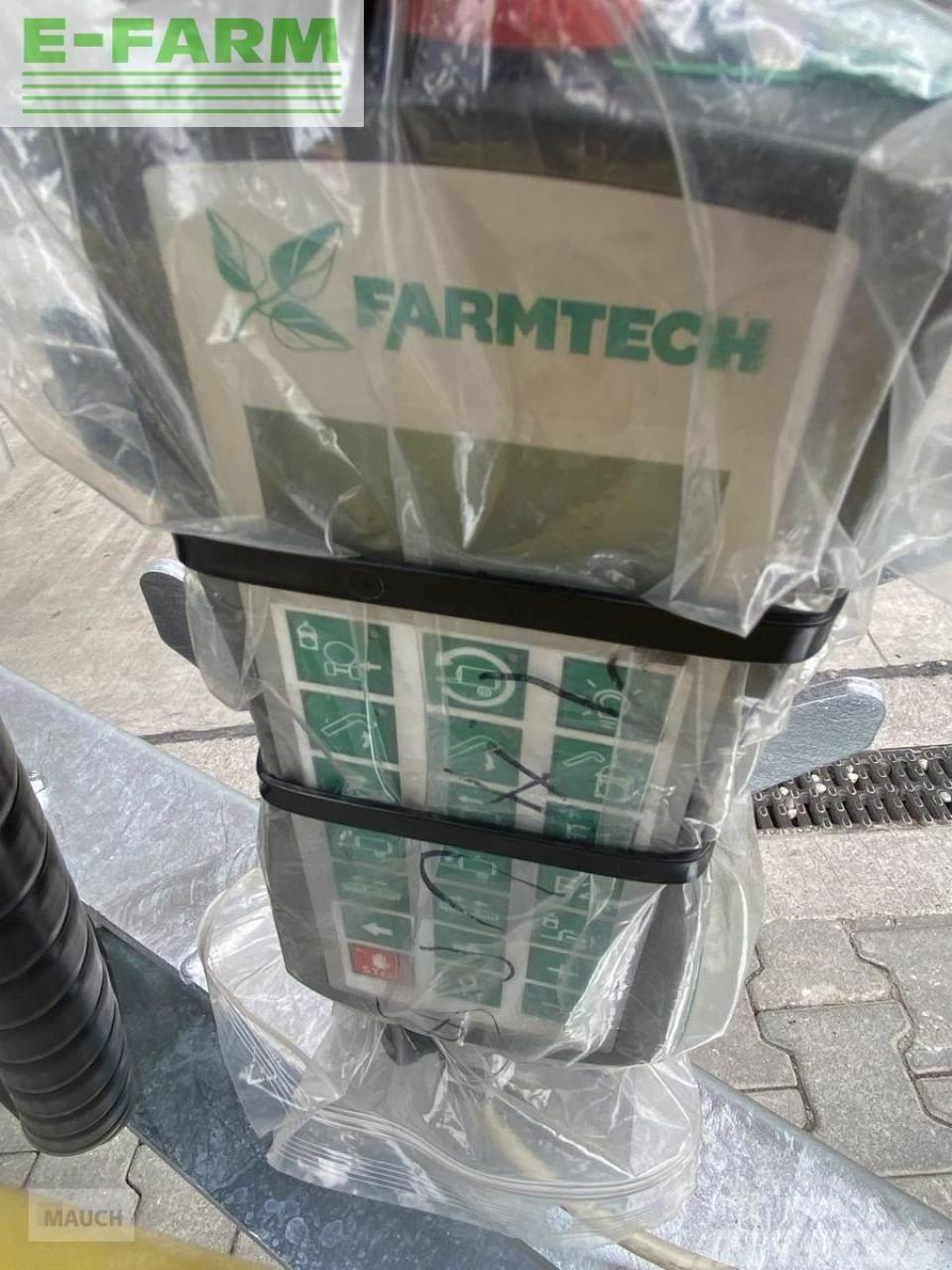 Farmtech polycis 1400 + schleppschuhverteiler condor 15.0 Altre macchine fertilizzanti