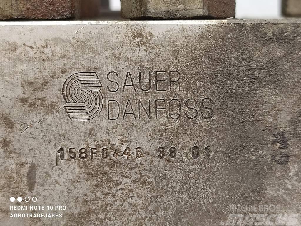 Sauer Danfoss Hydraulic block 158F0446 38 01 Componenti idrauliche