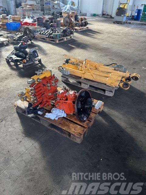 LiuGong CLG 915 D HYDRAULIC PARTS COMPLET Componenti idrauliche