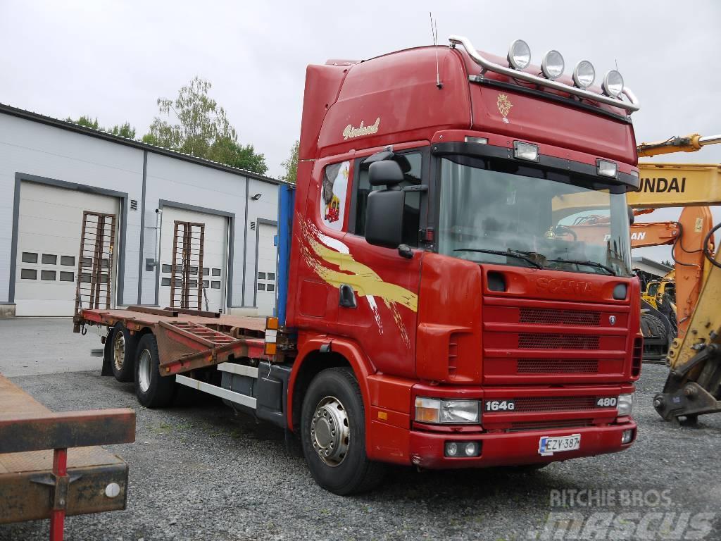 Scania R 164 6x2 konelavalla Camion per il trasporto di macchine forestali