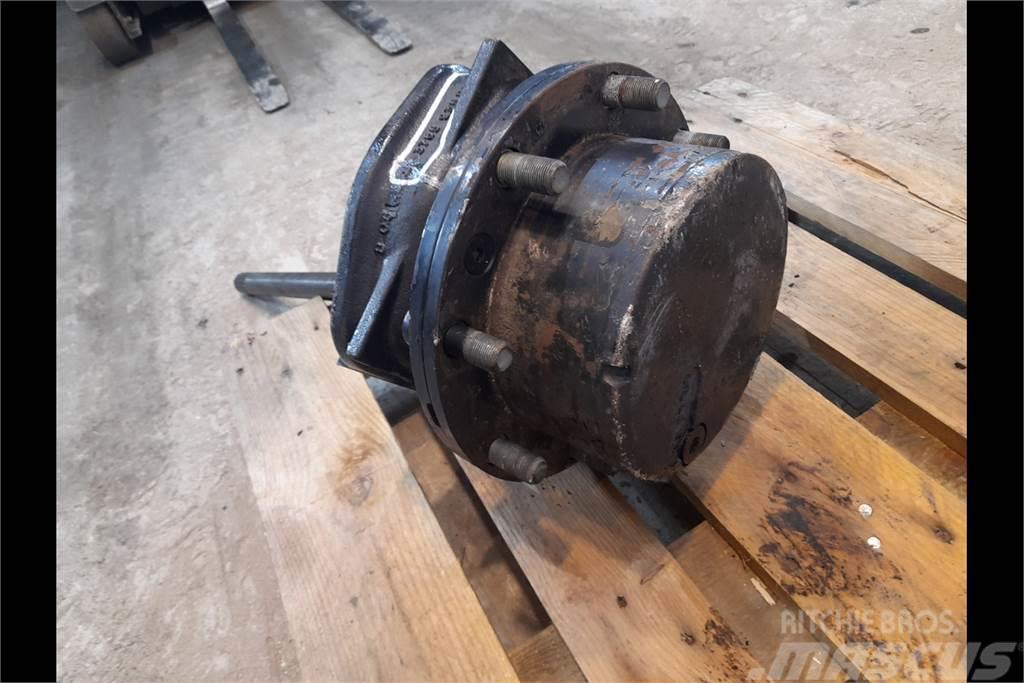 Valtra N121 Front axle final drive Trasmissione