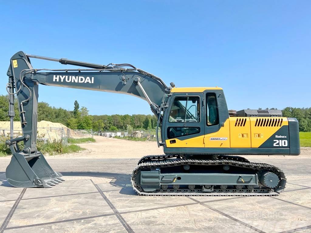 Hyundai R210 *2024 Model* - IN STOCK Escavatori cingolati