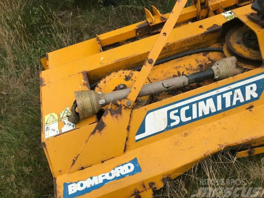 Bomford Scimitar Topper £650 Altri componenti
