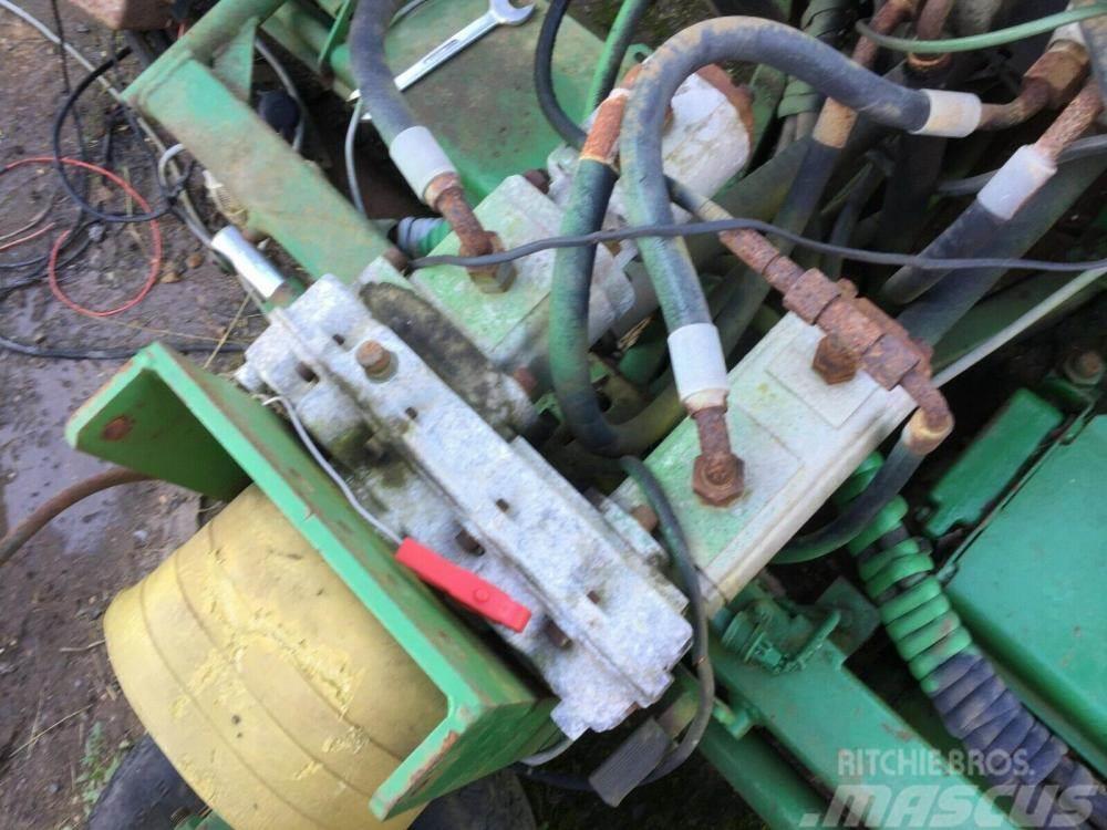 John Deere 365 mower reel and Ultra Motor 5092 4294 Altro