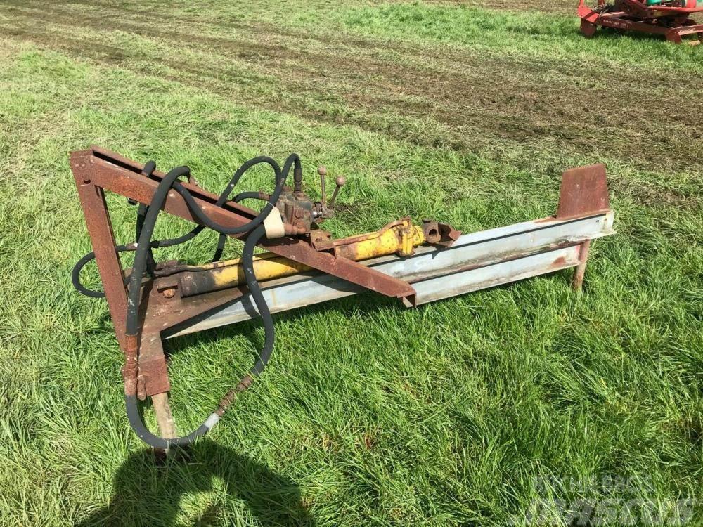 Log Splitter - Heavy Duty - tractor operated £380 Altri componenti
