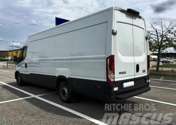 Iveco Daily 35S18 (3D) Camion cassonati