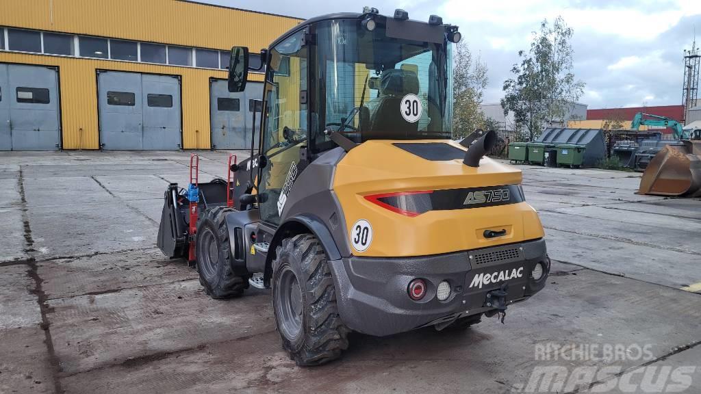 Mecalac AS750 Pale gommate