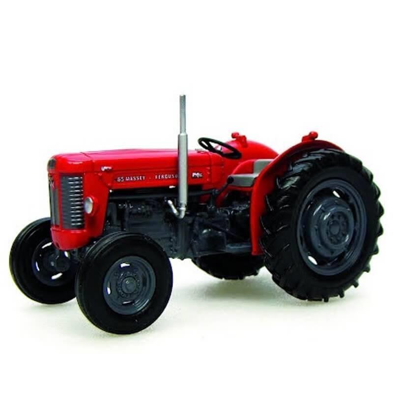 K.T.S Traktor/grävmaskin modeller i lager! Altri macchinari per caricamento e scavo