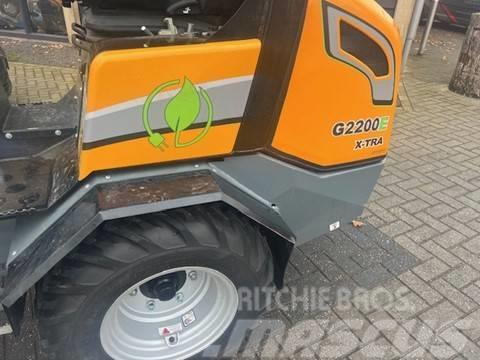 GiANT G2200E Pale gommate