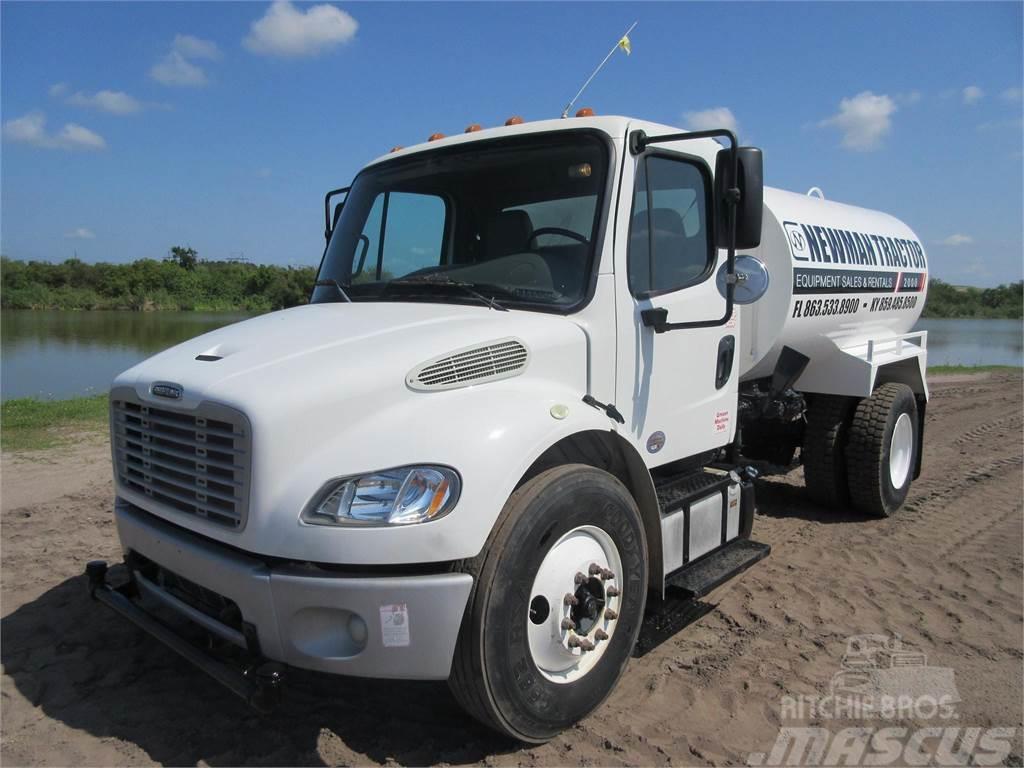 Freightliner BUSINESS CLASS M2 106 Autocisterne