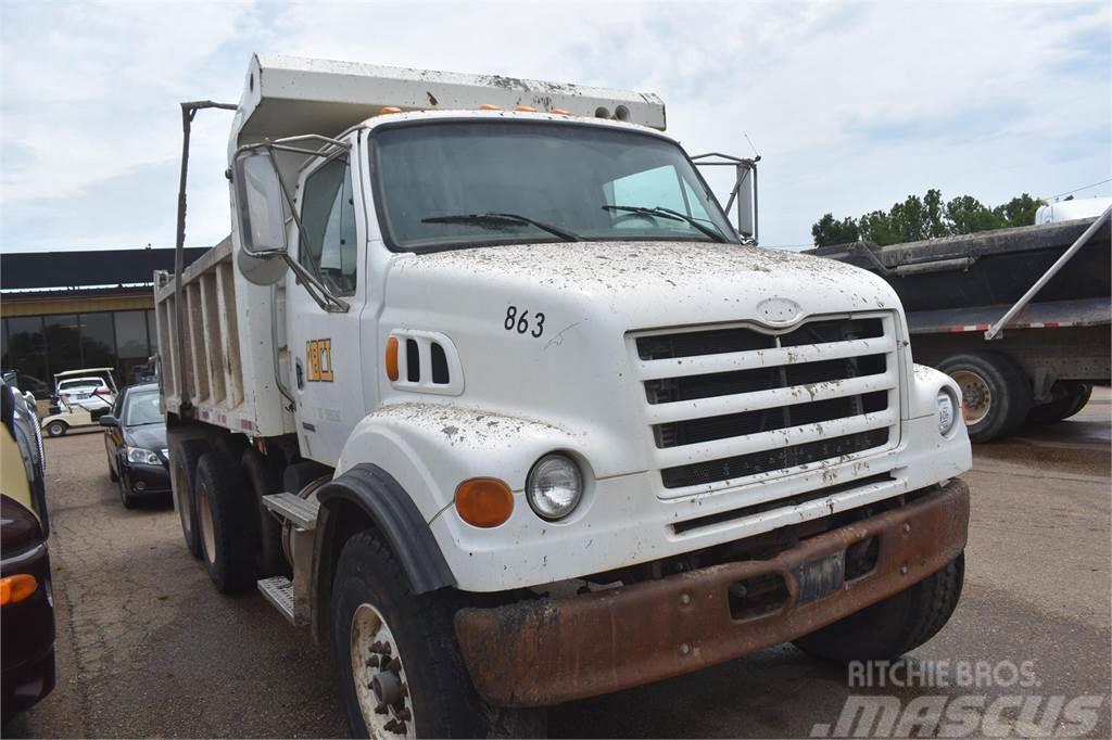 Sterling L7500 Camion ribaltabili