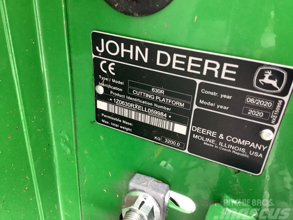 John Deere T 670 Mietitrebbiatrici
