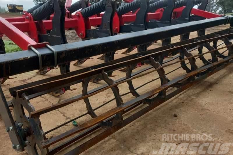 Ilgi 13 Tine Chisel Plough with Roller Camion altro