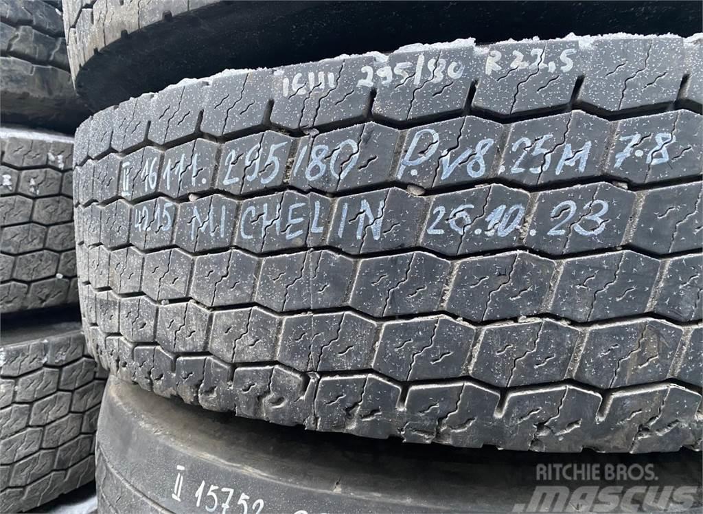 Michelin B12B Pneumatici, ruote e cerchioni