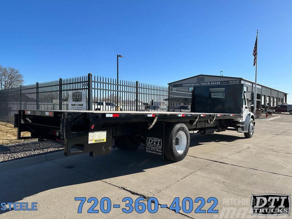 Freightliner M2-106 26' Flatbed With Lift Gate Camion con sponde ribaltabili