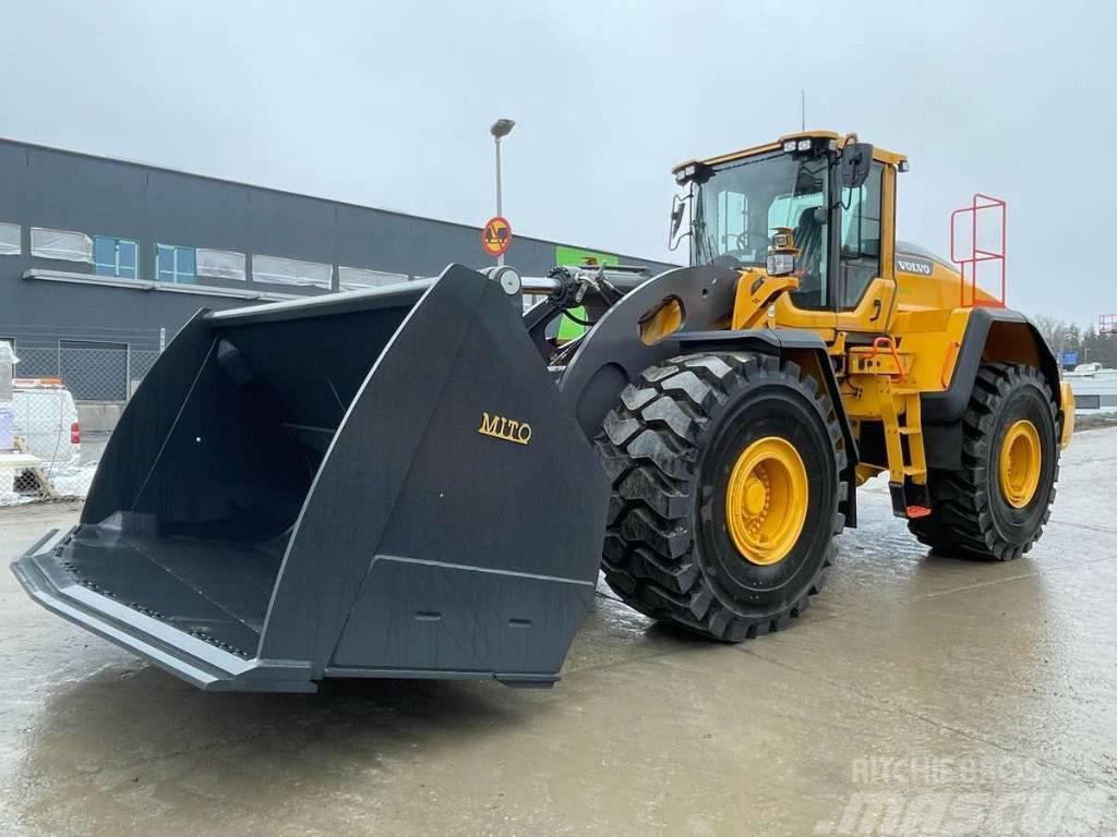 Volvo L260H UTHYRES/FOR RENTAL Pale gommate