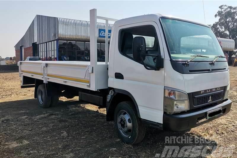 Mitsubishi Fuso Canter With Dropsides Camion altro