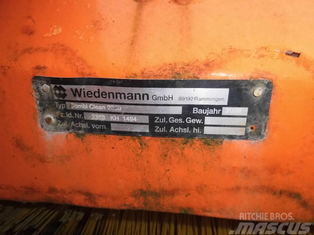 Wiedenmann Combi Clean 2350 Kehrmaschine Altri accessori per trattori