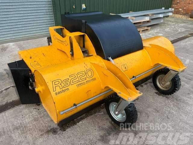  Eastern RS220 Sweeper Collector Spazzatrici